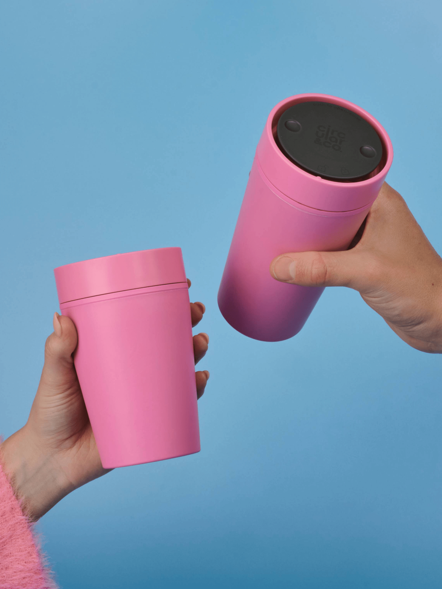 Reusable Coffe Cups Made From Recycled Bubble Gum