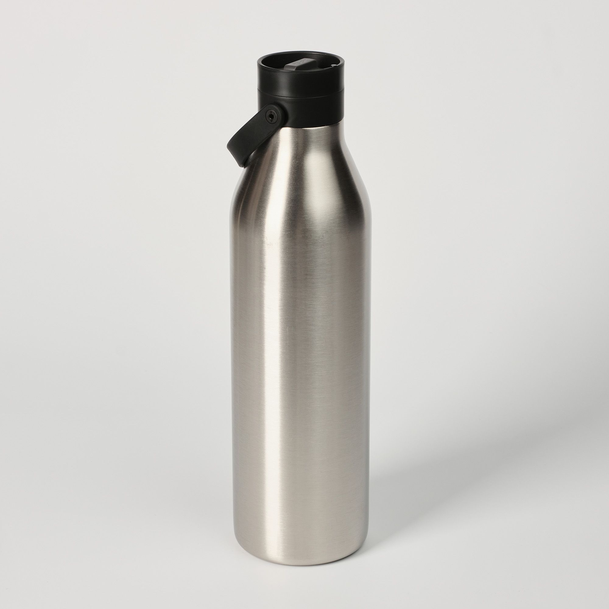 Circular&Co Website_ Stainless Steel_Reusable Bottle_Uncoated Ink_1000ml Circular&Co Reusable Stainless Steel Water Bottle Uncoated Ink Black 1000ml